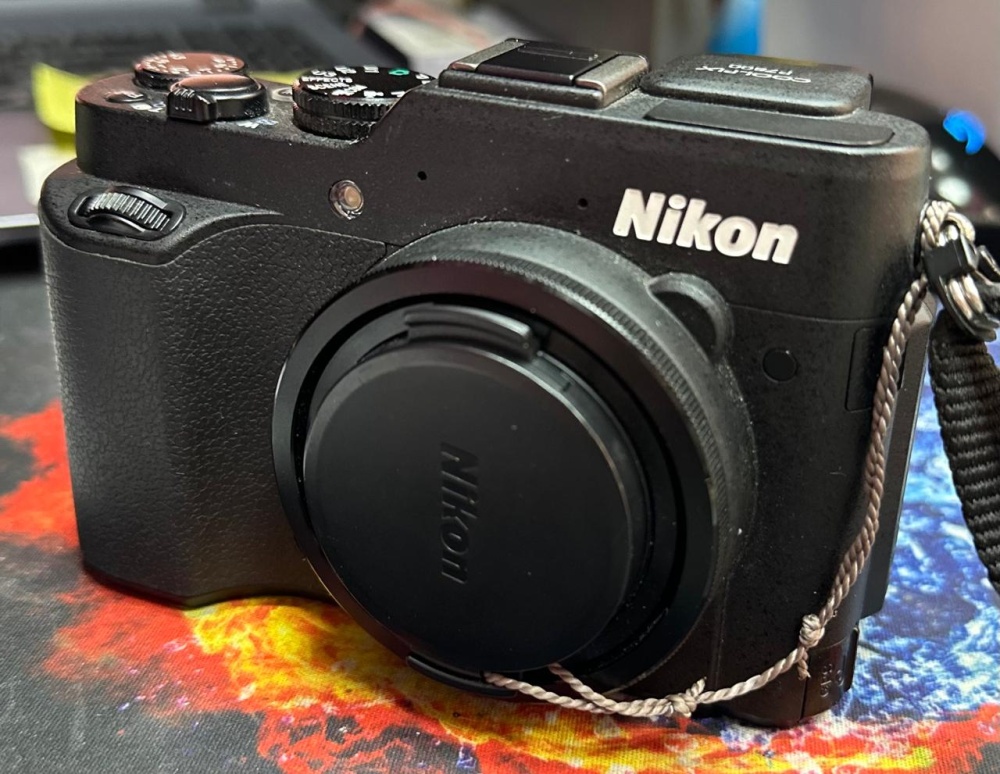 Фотоаппарат Nikon p7800