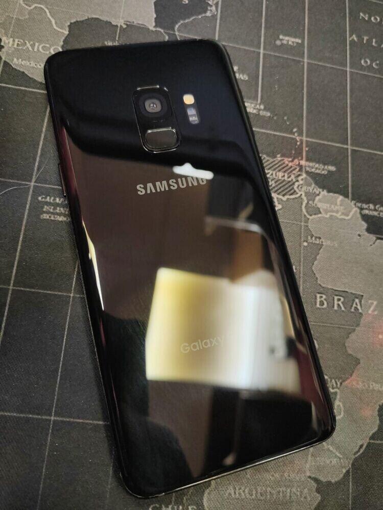 Смартфон Samsung S9 4/64гб