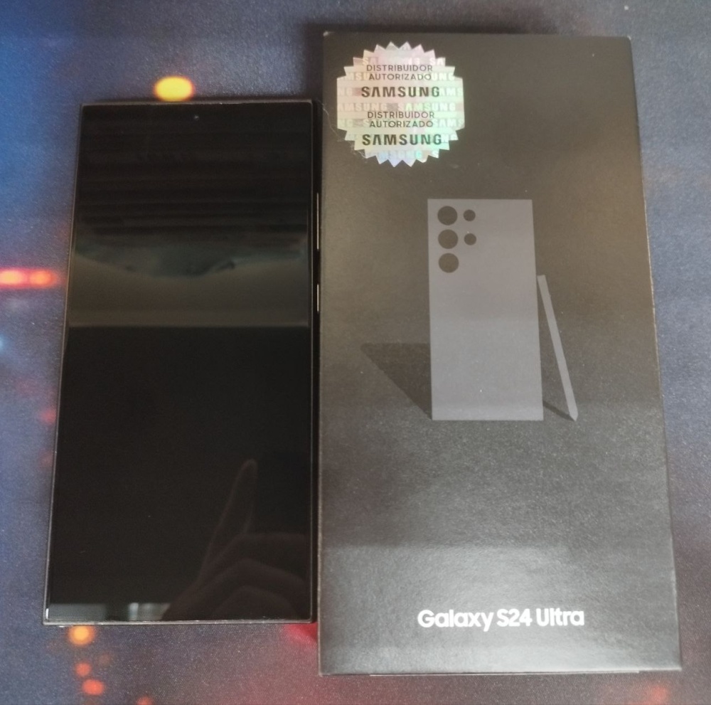 Смартфон Samsung S24 Ultra (12/512) 5G NFC