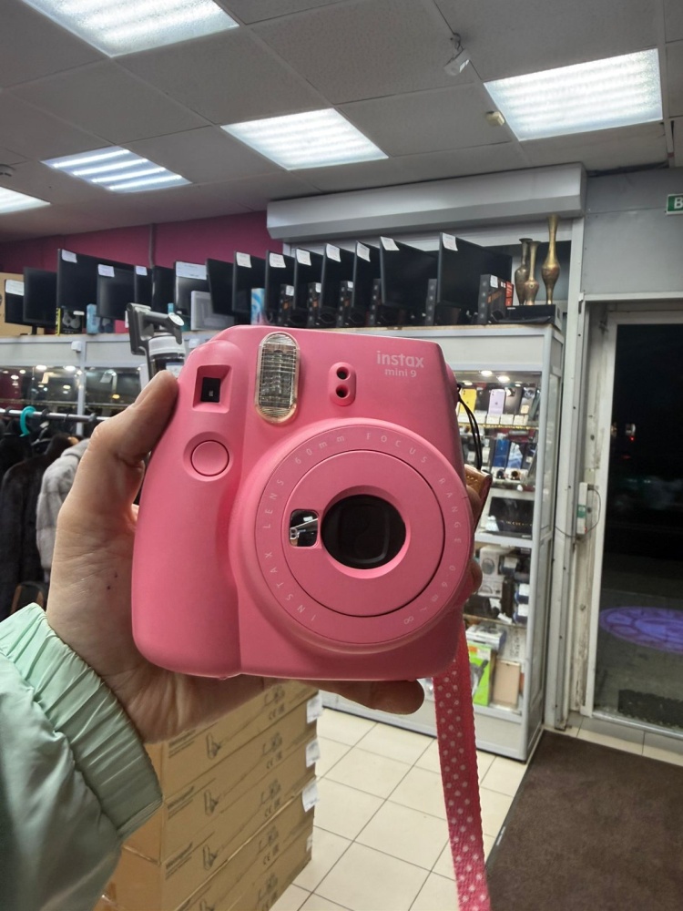 Фотоаппарат Fujifilm Instax Mini9
