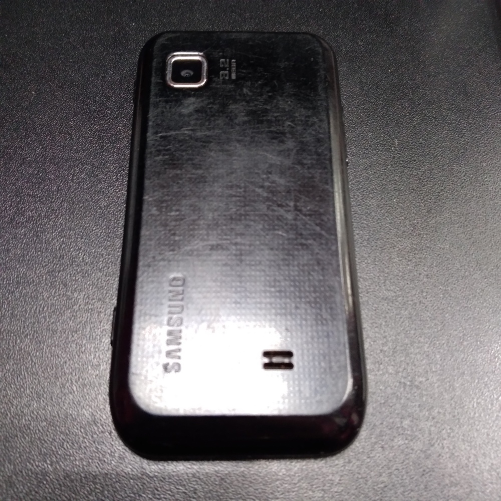 Смартфон Samsung GT-S5250