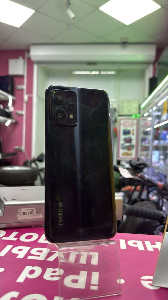 Смартфон Realme 9