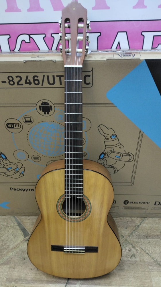Гитара yamaha c40m