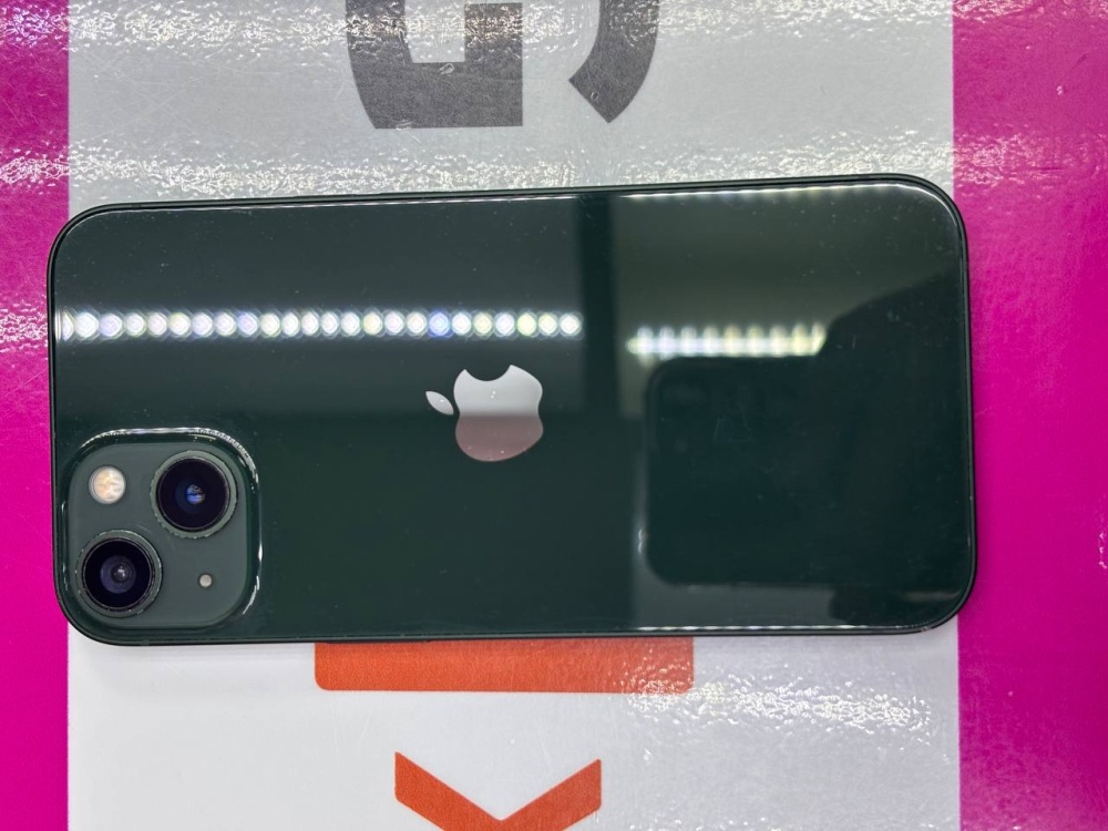 Смартфон iPhone 13 128 Gb