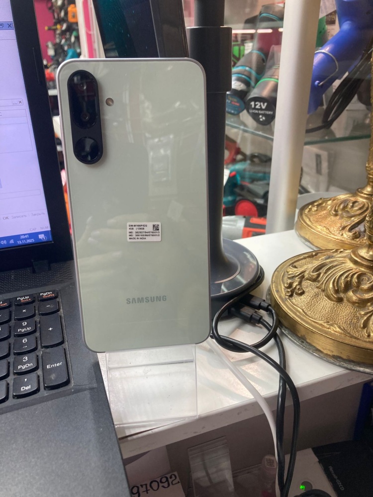 Смартфон Samsung  M16 5гб\128