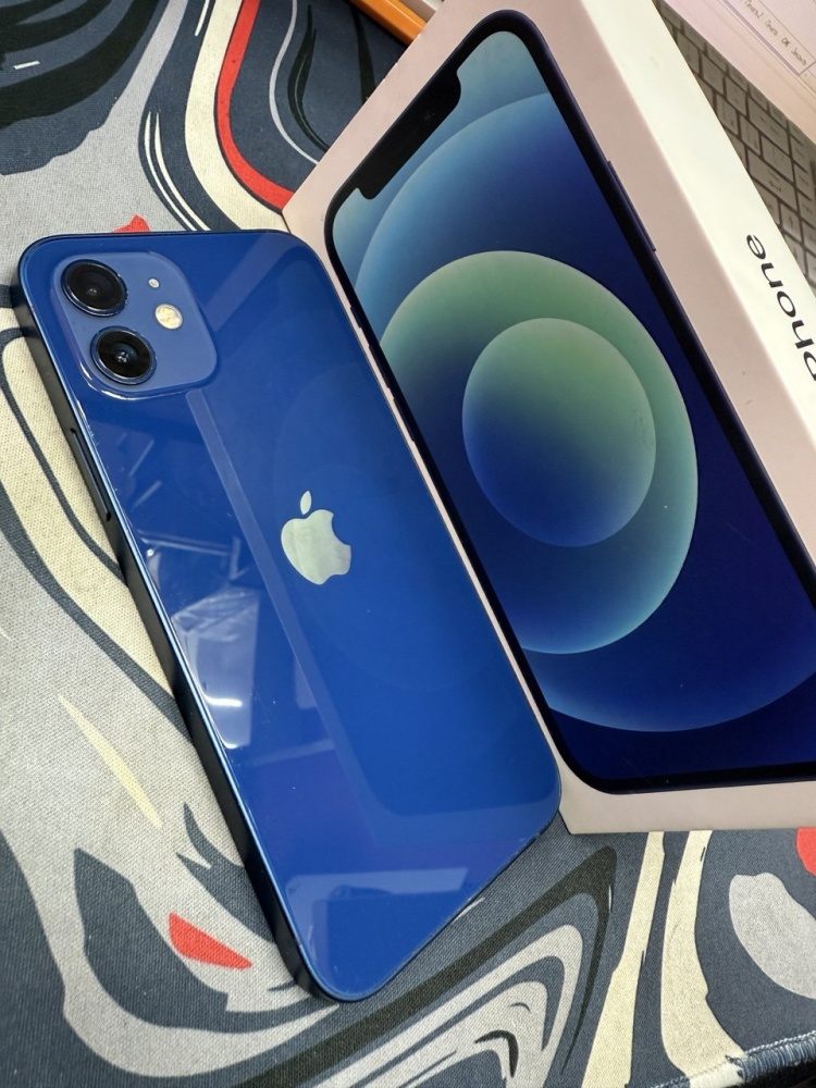 Смартфон iPhone 12 128 Gb
