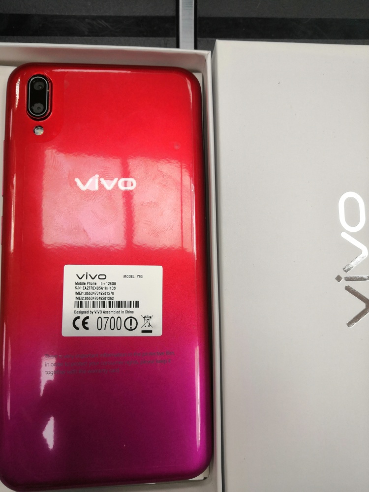 Смартфон Vivo Y93