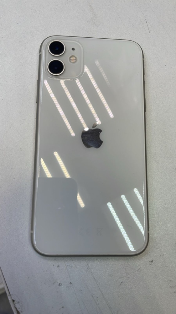 Смартфон iPhone 11 64Gb