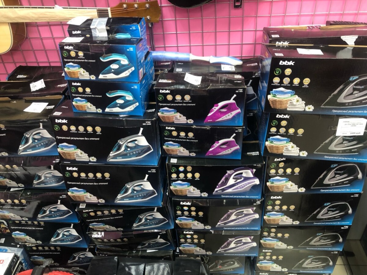 /Утюг BBK ISE-2405 2400Вт