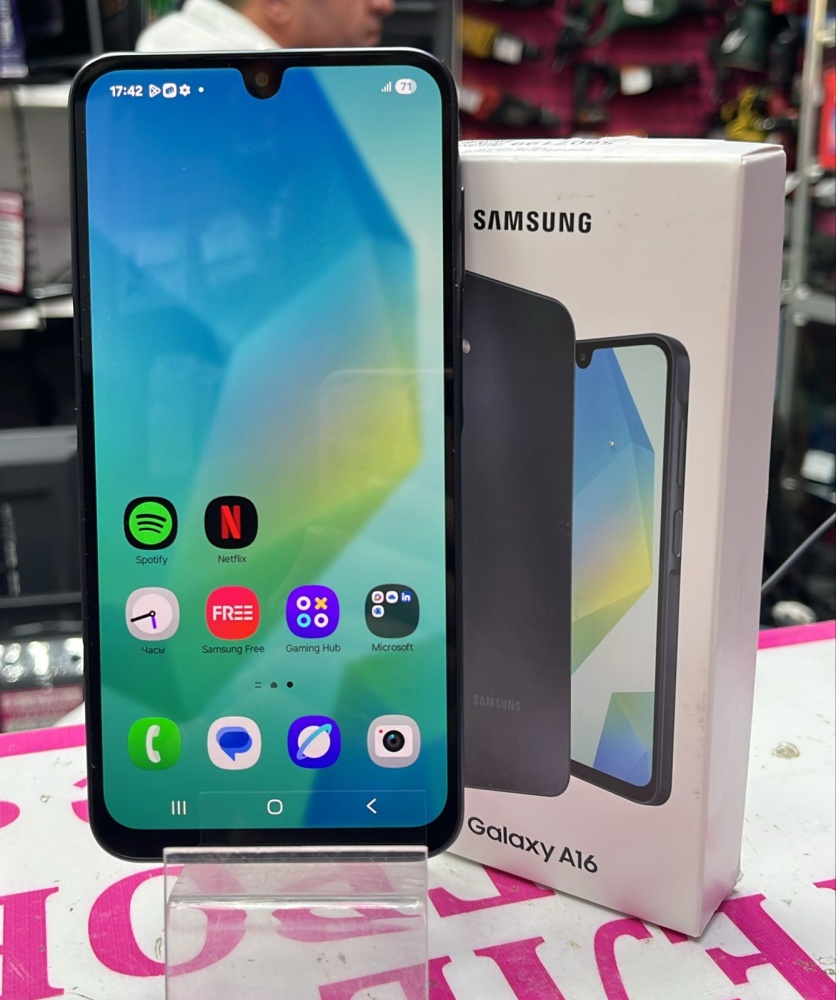 Смартфон Samsung A16 6/128
