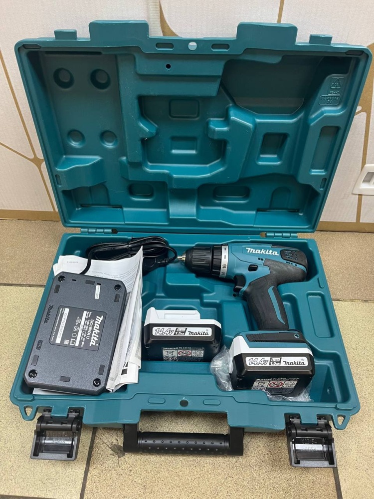 Шуруповерт MAKITA DF347D