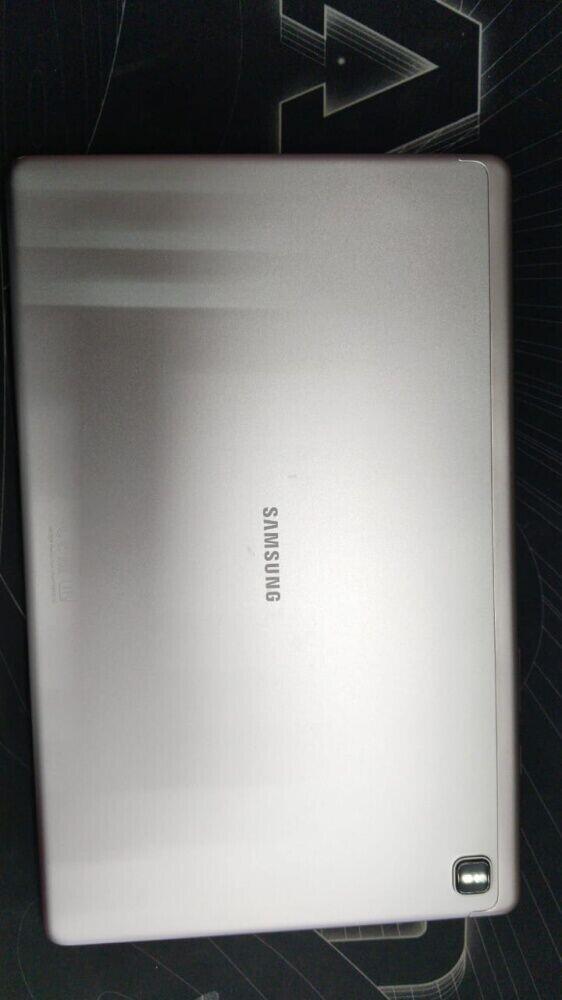 Планшет Samsung Tab A7