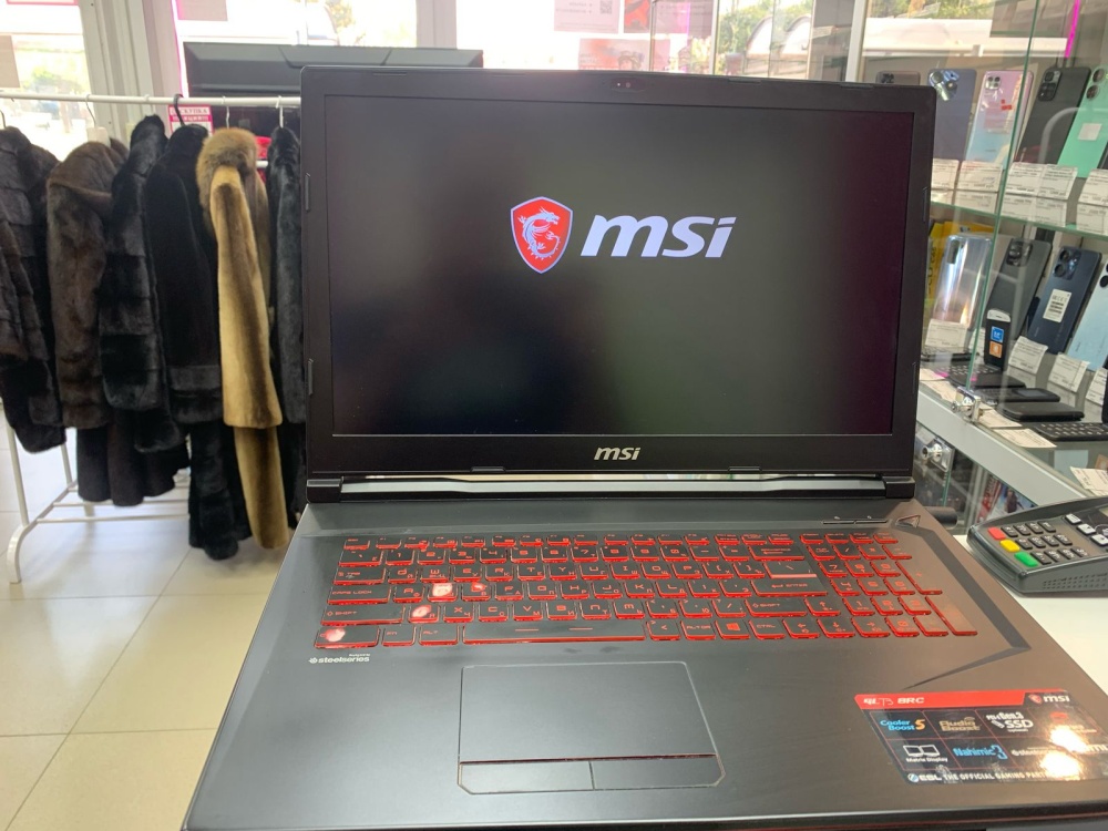 Ноутбук MSI MS17c6 core i7 2.20GHz 8gb SSD 50GB