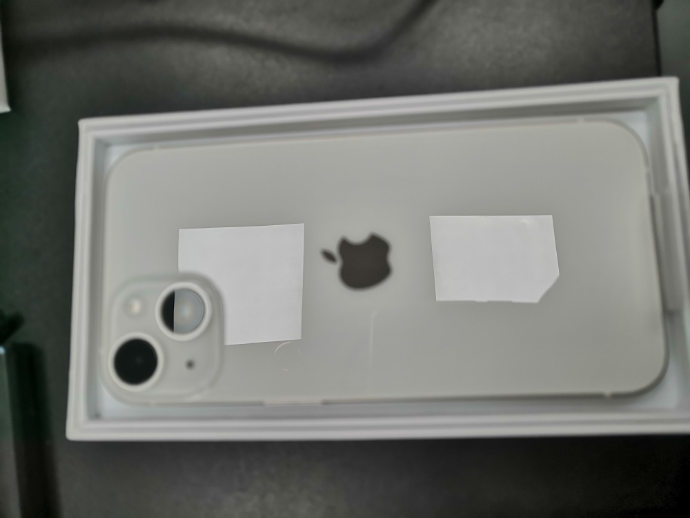 Смартфон iPhone 14 128