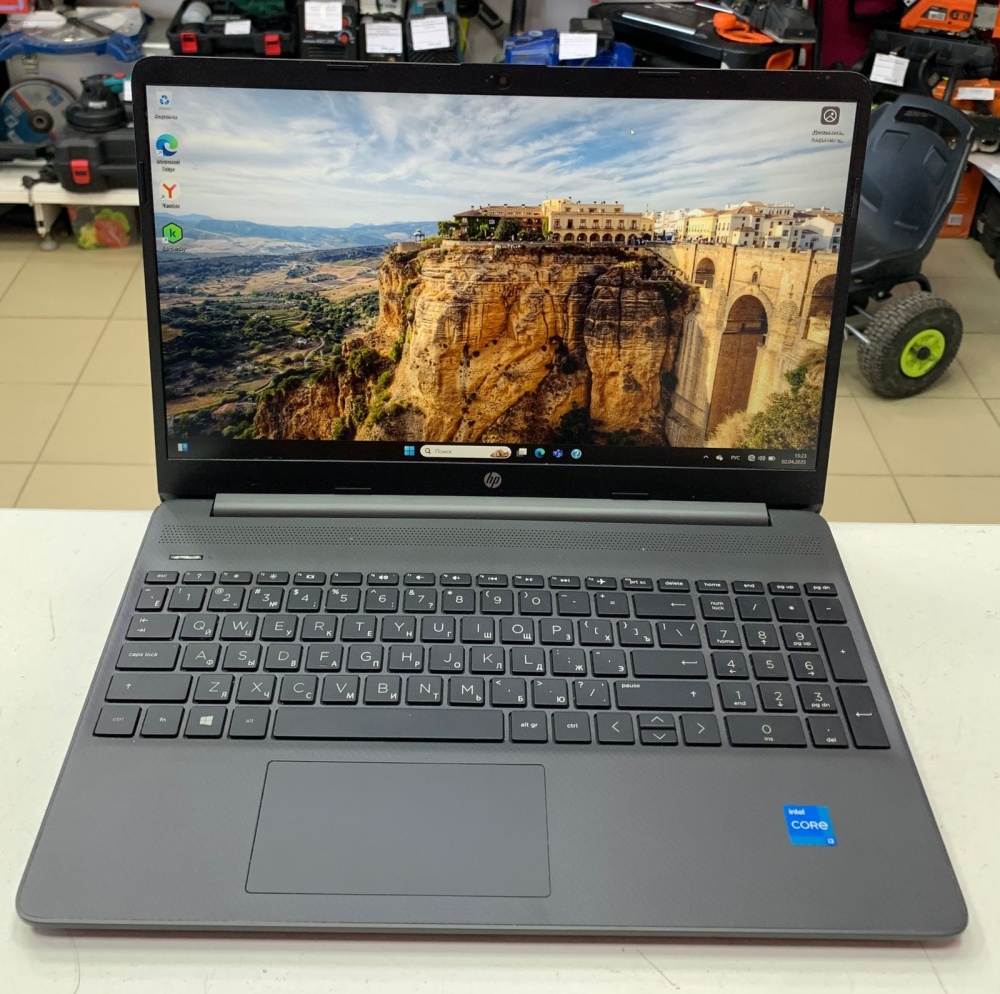 Ноутбук HP 15SFQ2051UR