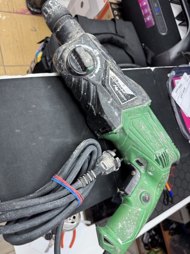 Перфоратор hitachi dh24ph
