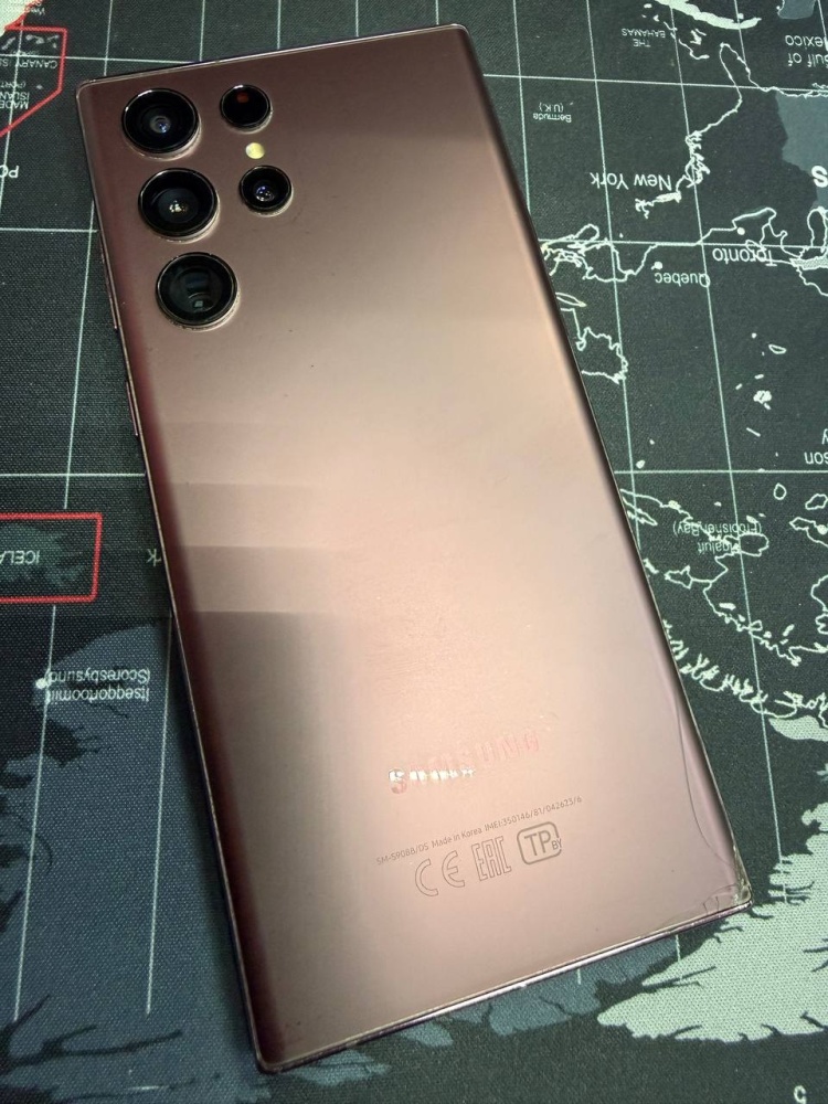 Смартфон Samsung S22 Ultra 12/512gb