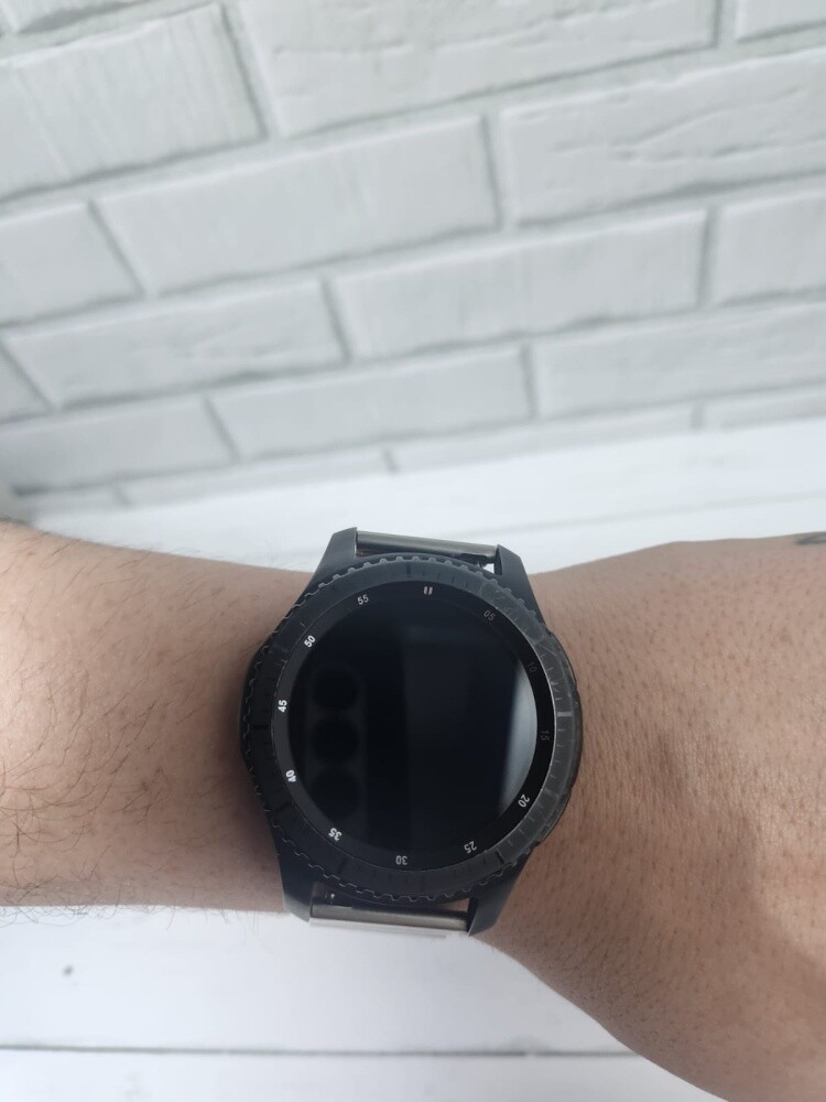 Часы Samsung Gear S3 Frontier