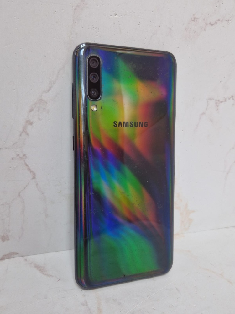 Смартфон Samsung A50 4/64gb