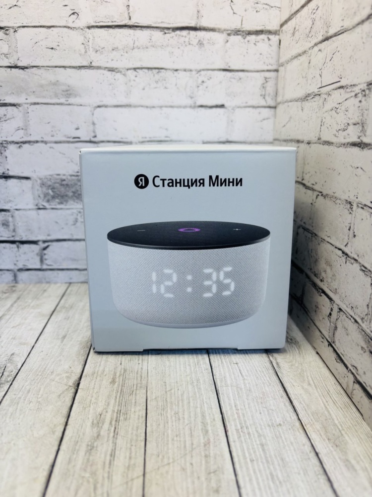 Яндекс станция мини с часами