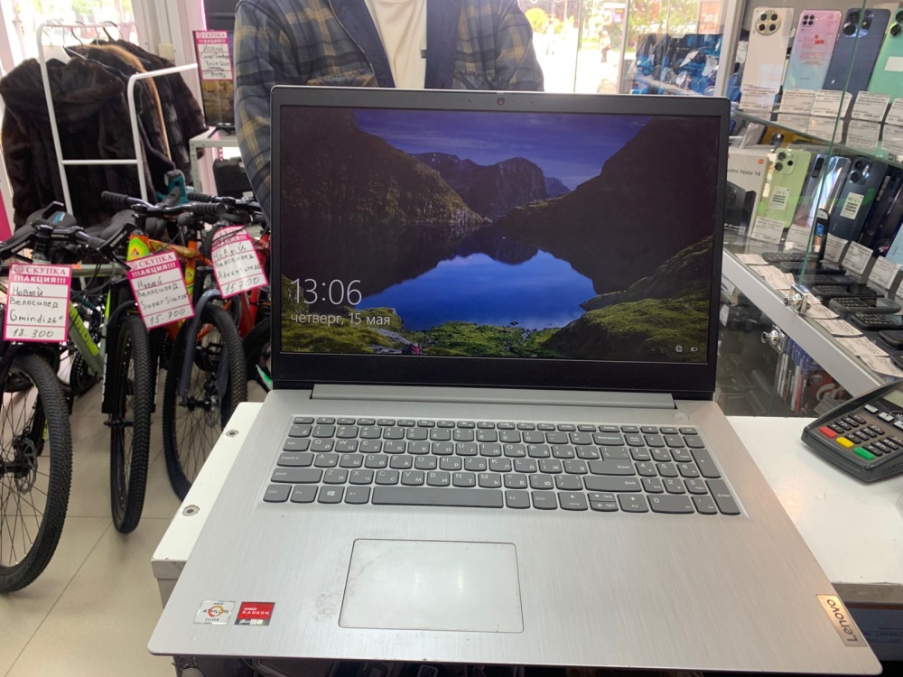 Ноутбук Lenovo ideaPAD 3 AMD 2.30GYZ 4 gb