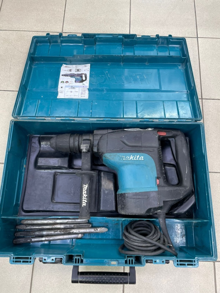 Перфоратор Makita hr4501c