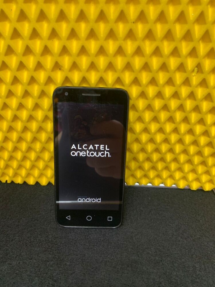 Мобильный телефон Alcatel 4027D