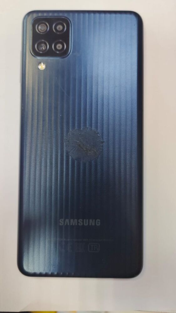 Смартфон Samsung  M12 3\32