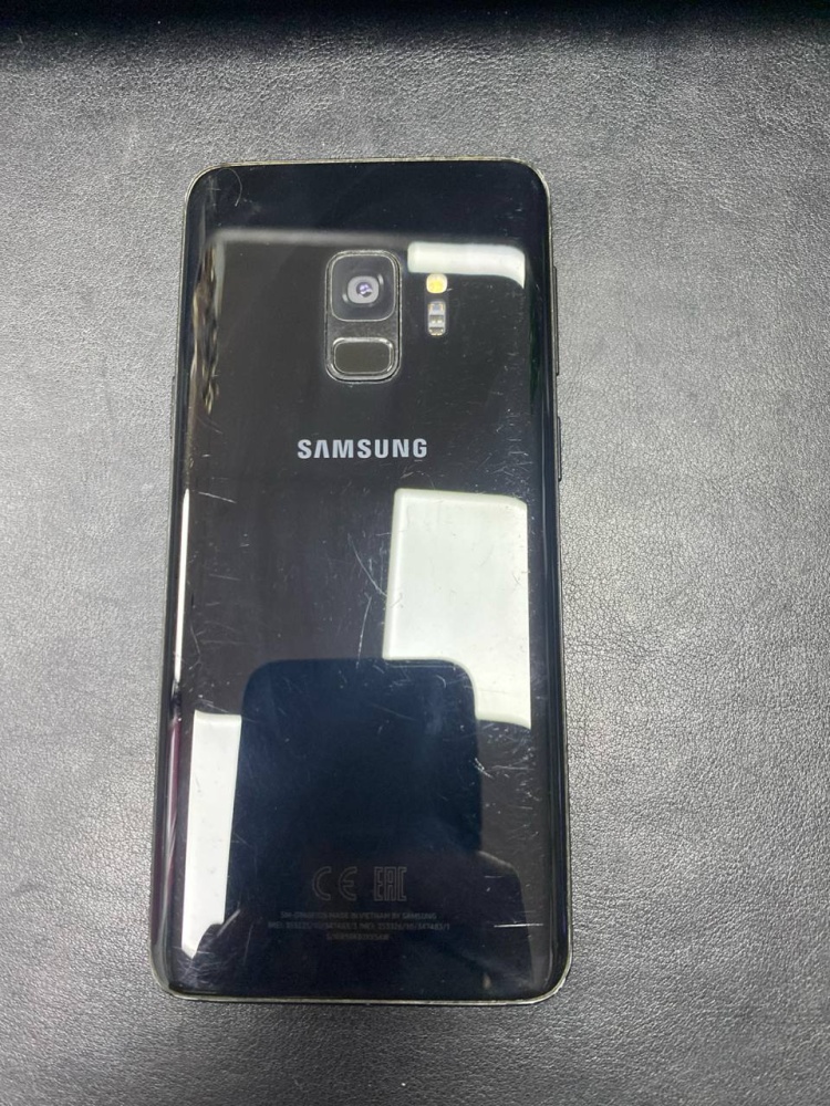 Смартфон Samsung S9 64gb