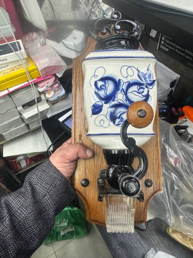 Кофемолка Гжель