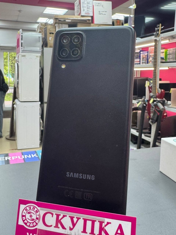 Смартфон Samsung A12 3/32