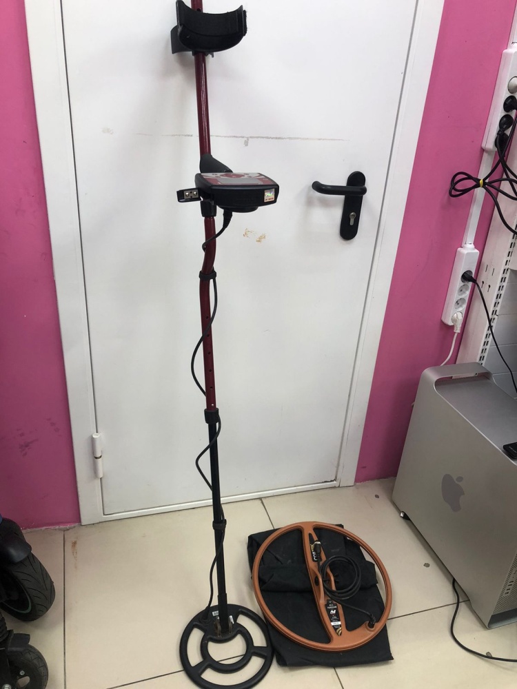 Металлодетектор Minelab x-terra 305