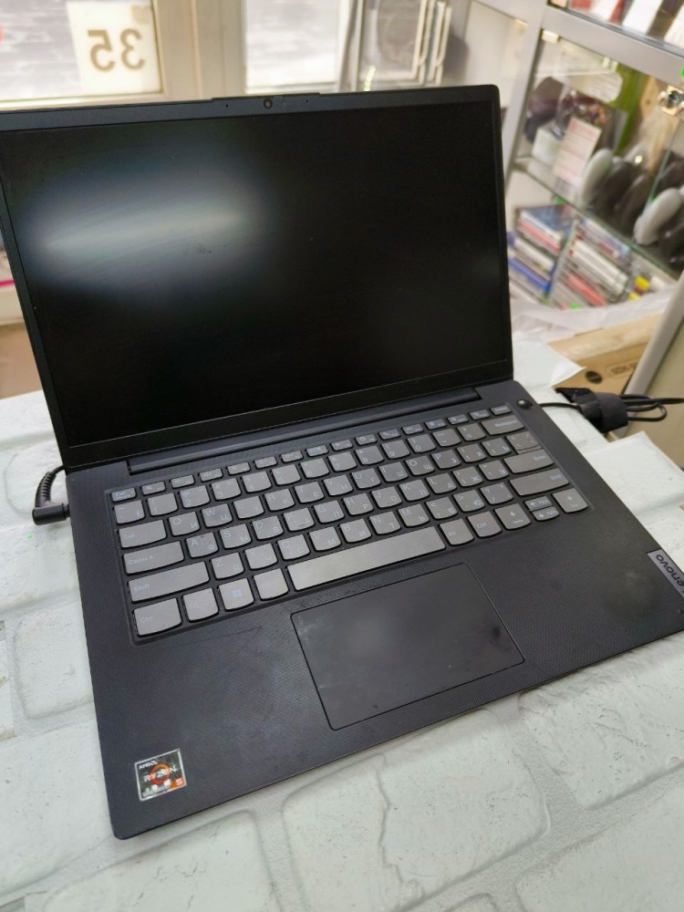 Ноутбук Lenovo Ryzen 5\8gb\500gb