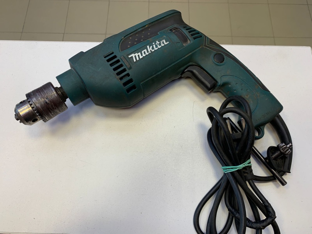 Дрель Ударная Makita HP 1640