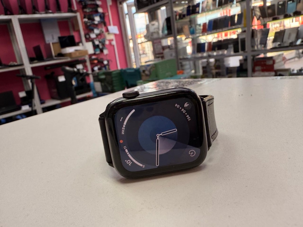 Часы Apple SE44 mm