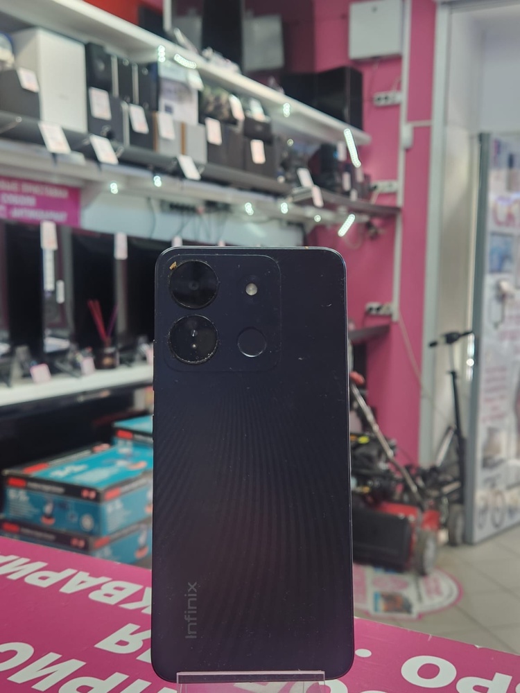 Мобильный телефон Infinix SMART 7 HD 2-64
