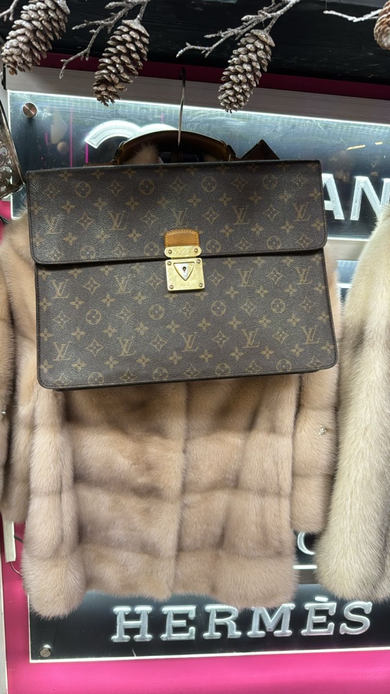 Сумка  louis vuitton