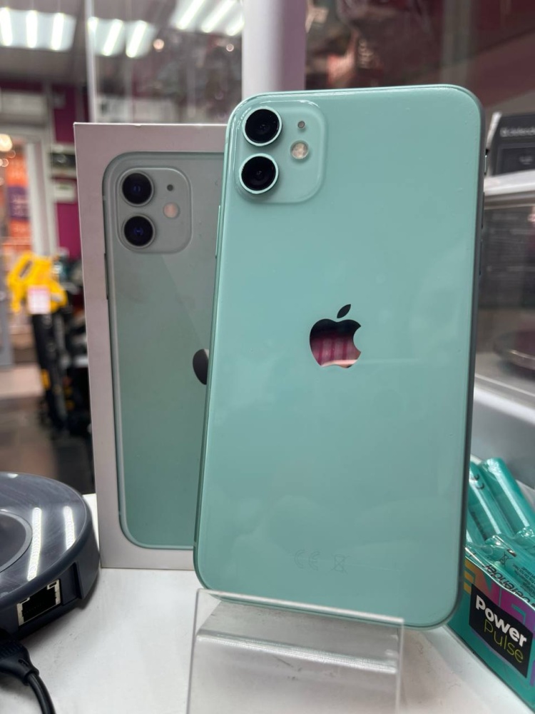 Смартфон iPhone 11 64Gb