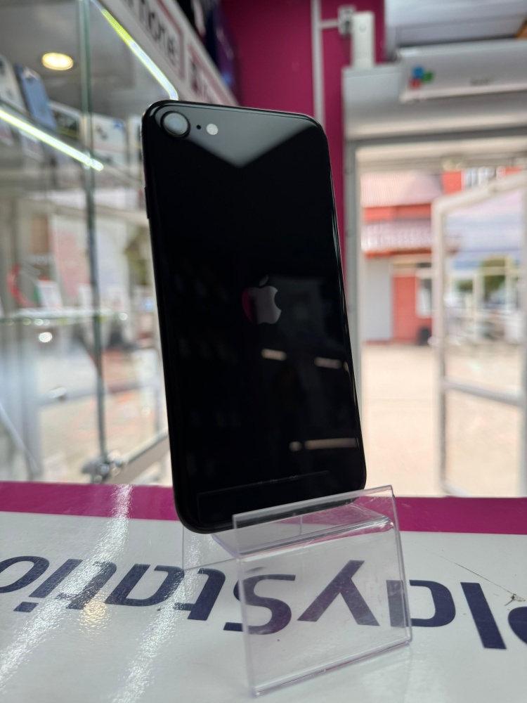 Смартфон iPhone SE 2020 64 Gb