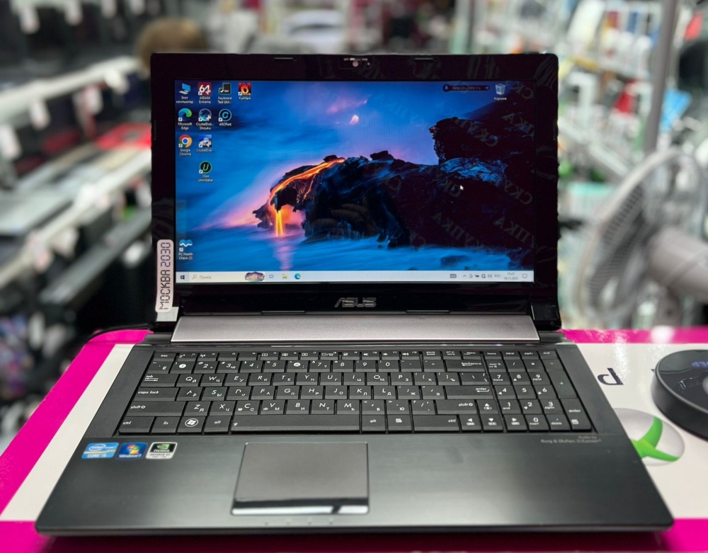 Ноутбук ASUS i7-2630 2.00\12\HDD225\SSD 500