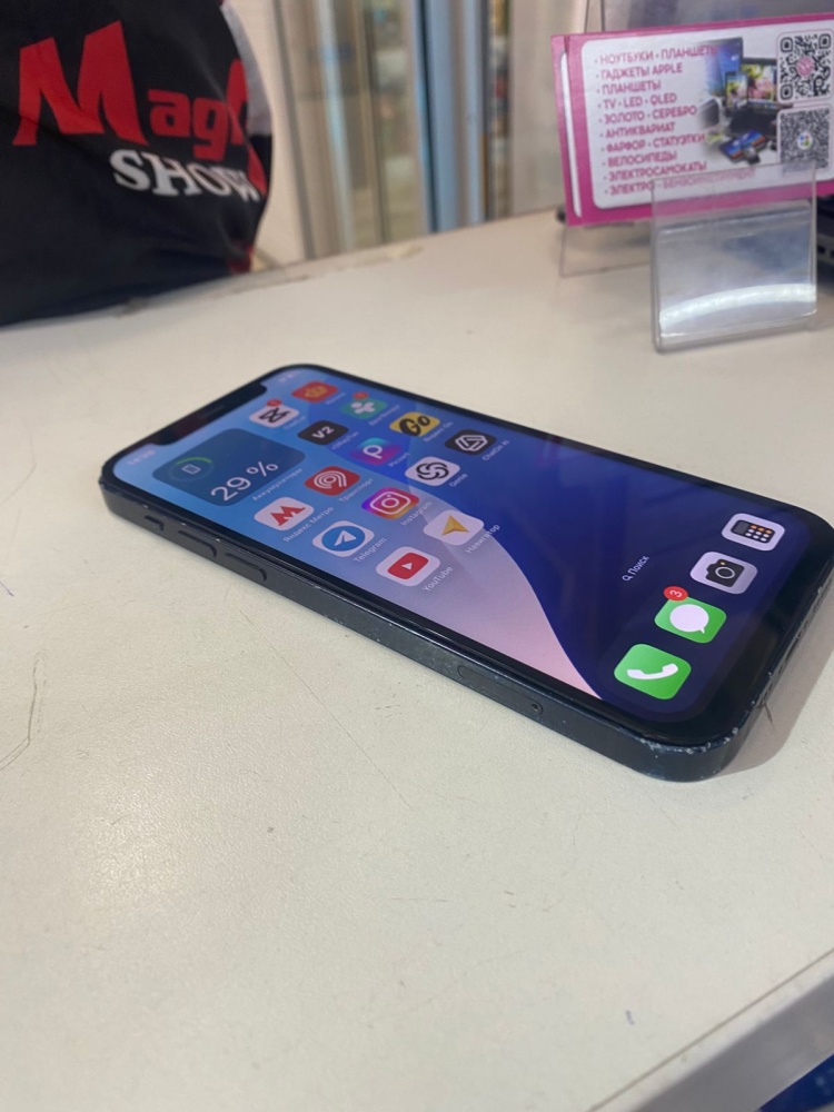 Смартфон iPhone 12 64 Gb