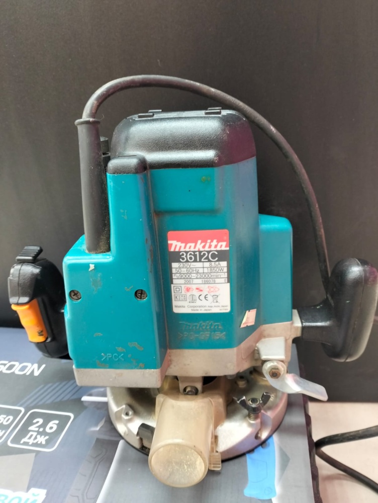 Фрезер Makitta 3612 C