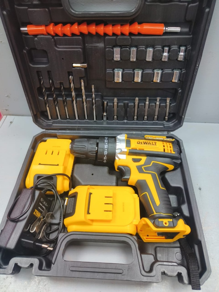 Шуруповерт DeWalt 48V