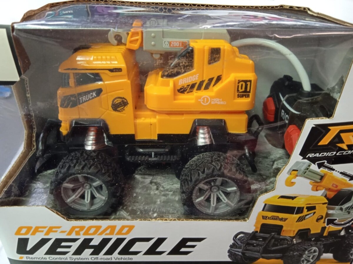 Автокран на пульте