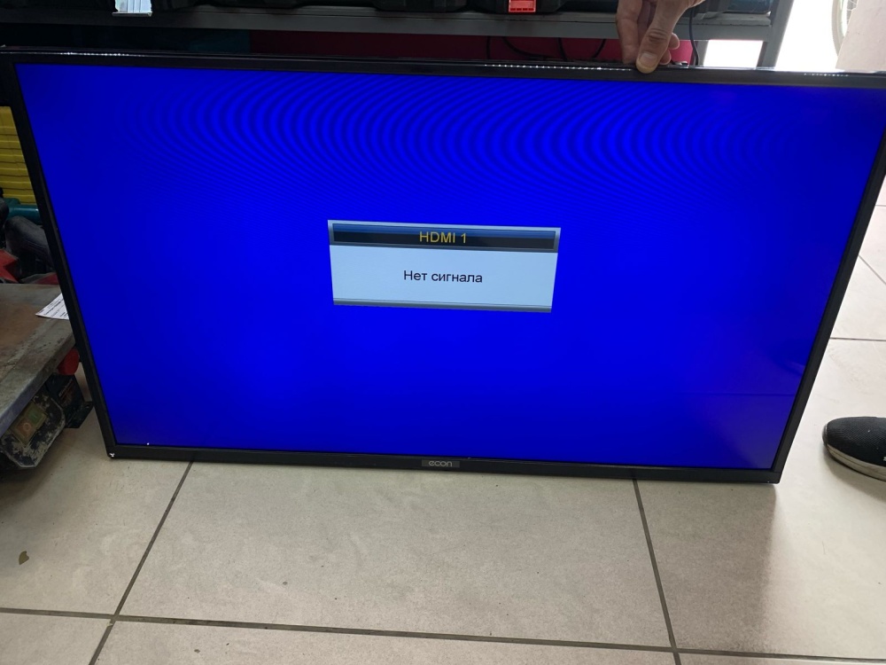 Телевизор Econ