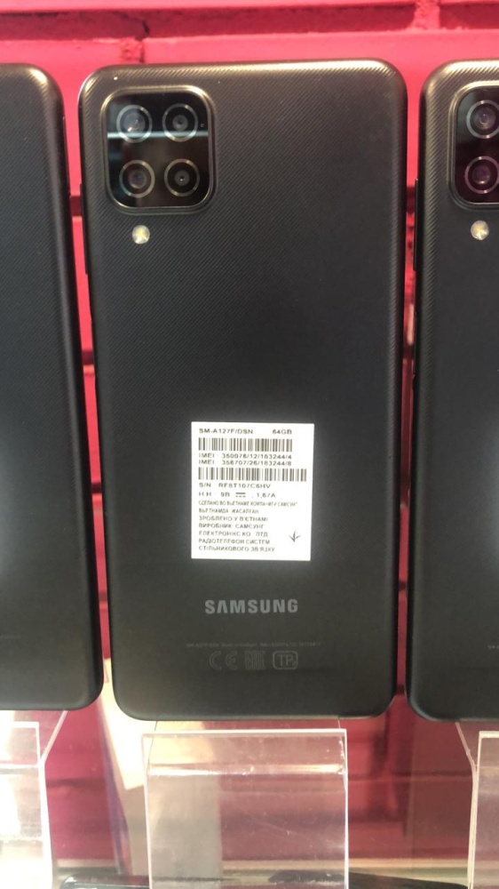 /Смартфон Samsung A12