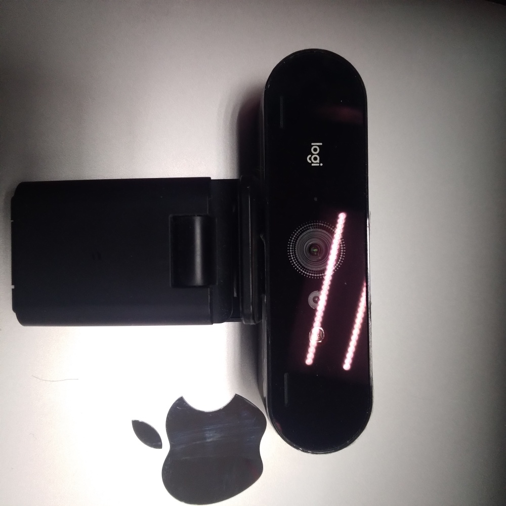 веб камера logitech brio