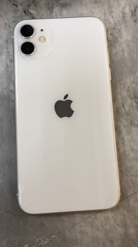 Смартфон iPhone 11 64Gb