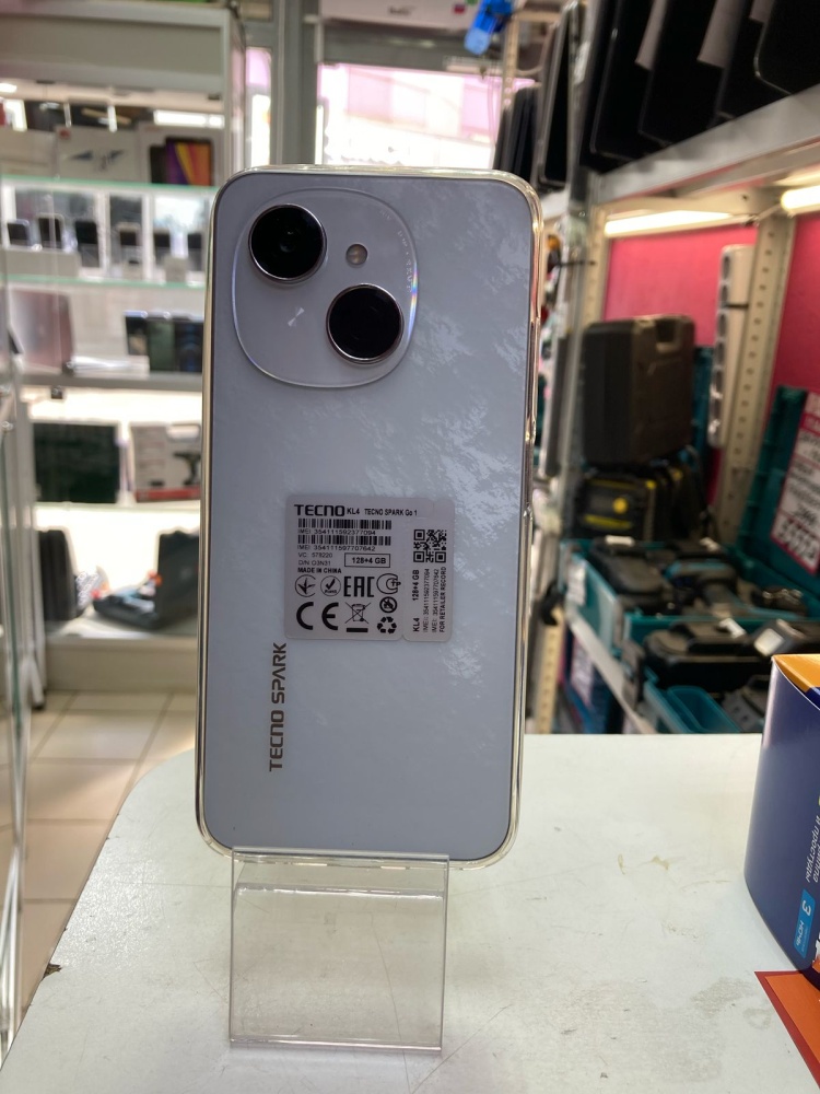 Мобильный телефон Tecno Spark Go 1 4/128