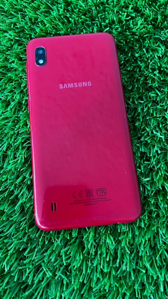 Смартфон Samsung A10  2/32